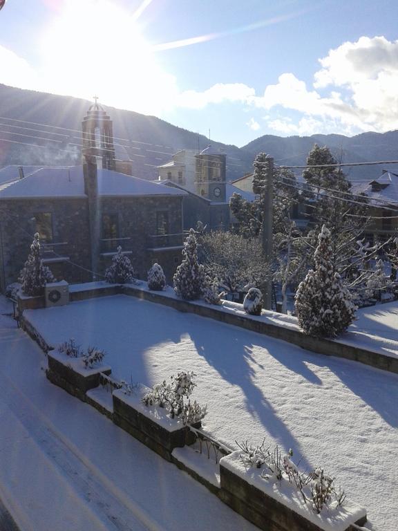 Zephyros Otel Vytina Dış mekan fotoğraf