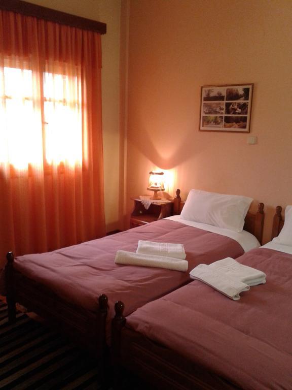 Zephyros Otel Vytina Dış mekan fotoğraf